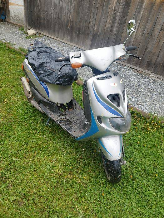 Vând Piaggio zip 49cc