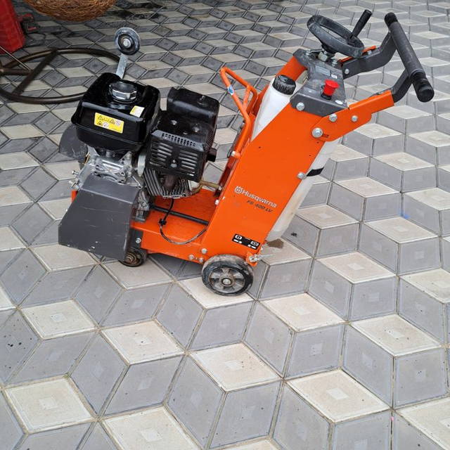 Masina  taiat asfalt ciment Husqvarna FS 400 2023