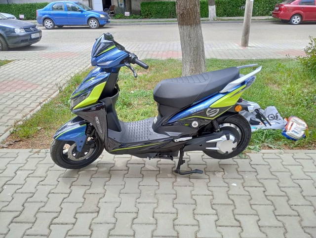 Scuter electric Lima storm