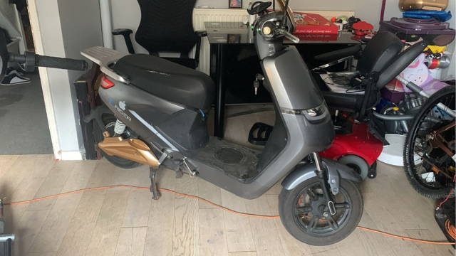 Scuter full electric