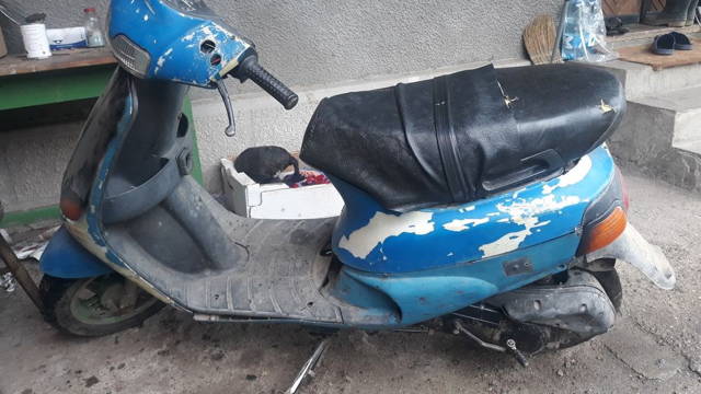 Vând piaggio zip