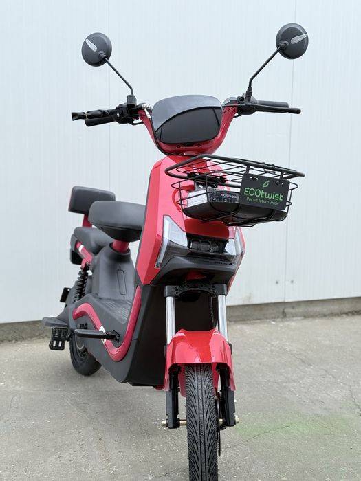 Scuter electric fara permis