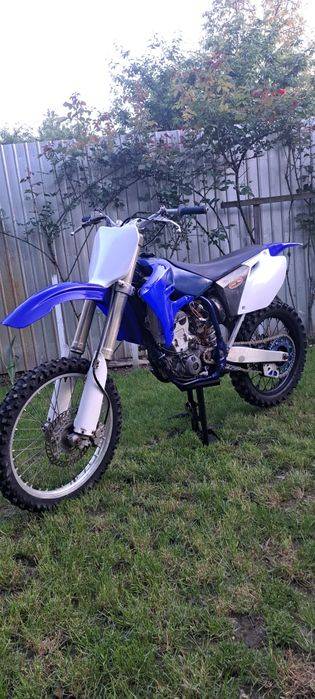 Yamaha yz250f  full cross