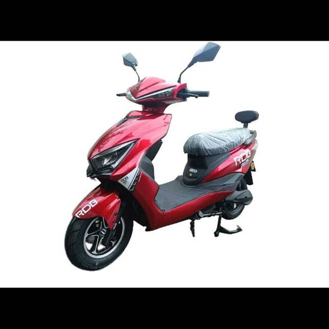 Scuter electric Delta Plus 2000W 25km/h fără permis de conducere