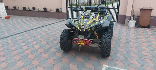 Can Am Renegade 800R cu servodirectie