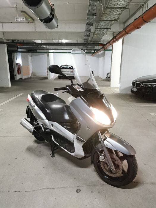 Yamaha xmax 250cc