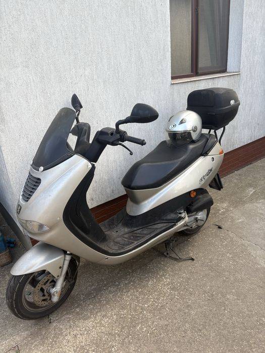 Scuter pegeot elyseo 100 cc