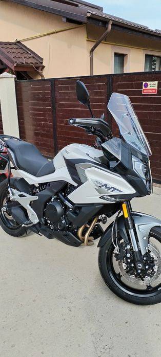 Vând CFMoto 700MT 2024