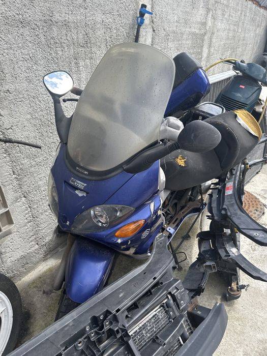 Scuter  piagio x9 250 cmc