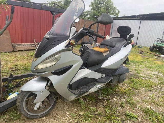 Malaguti madisson 400