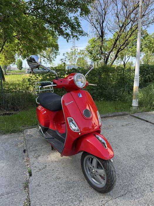 Piaggio Vespa 50 cmc 4T