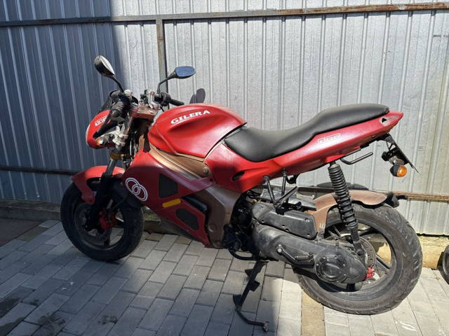 Gilera dna 50 din 2003 automata