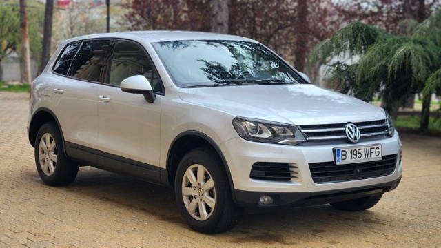 Volkswagen Touareg X 3.0 V6 TDI 245 CP | 4MOTION | Suspensie Pneumatic