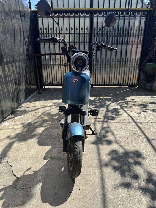 Vand scuter electric ZTech