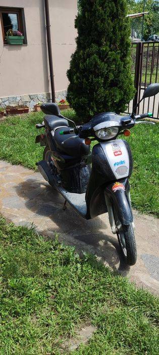 Scuter Aprilia  scarabeo 50 cc