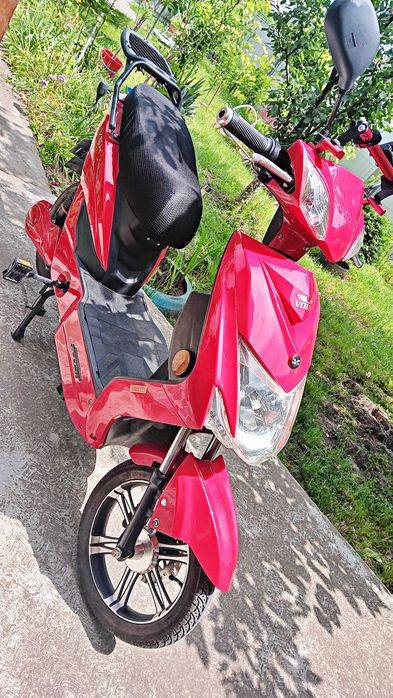 Scuter electric VSX (25Km/h)-VOLTA ,fara permis, in garantie,48V/20Ah