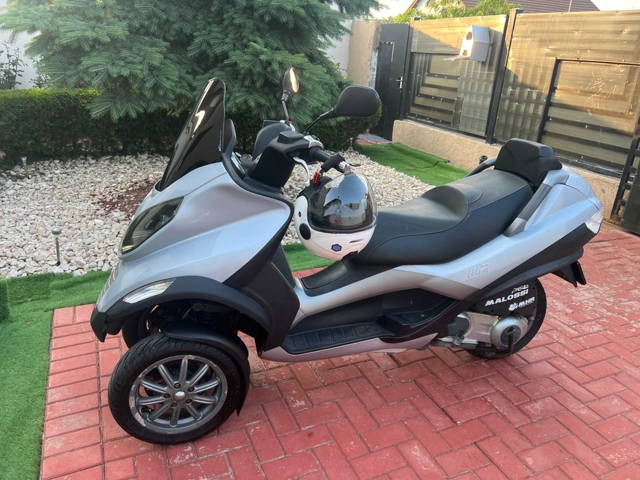Piaggio MP3 125 CC