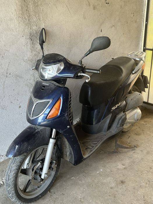 Vand scuter Honda