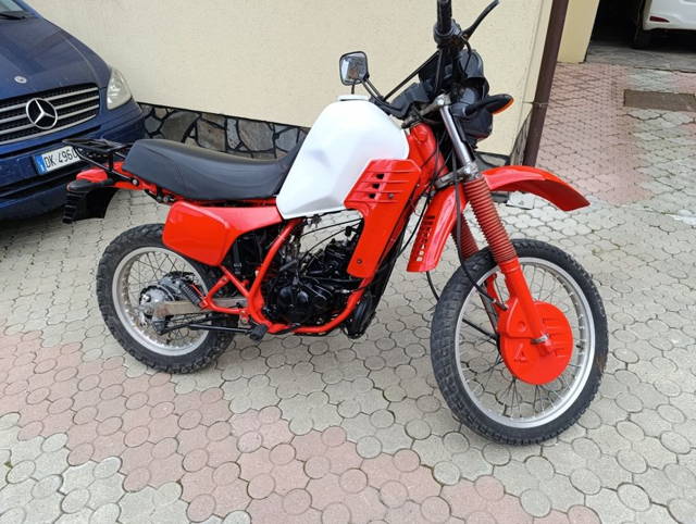 Enduro cagiva 125