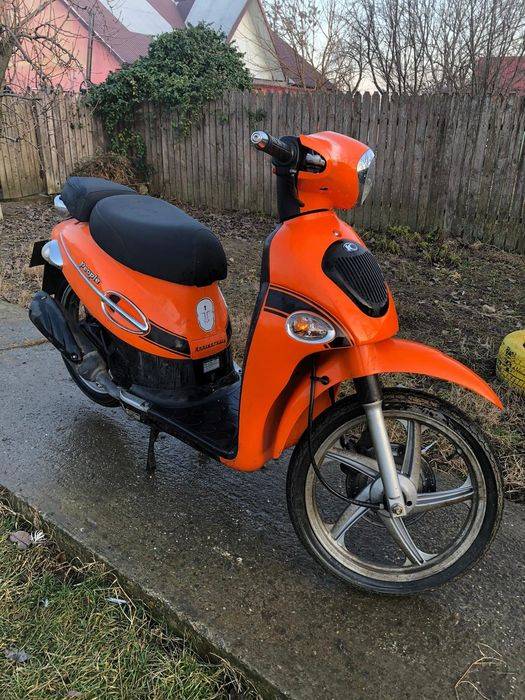 Scuter Kymco People perfect funcțional fără acte!