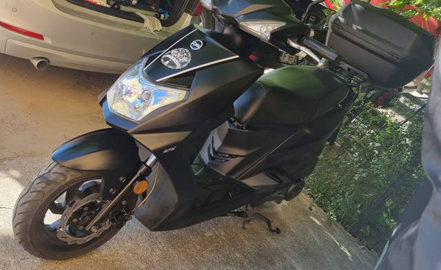 Scuter 125 cc categoria B  SYM Mask an 2019 perfect curierat glovo