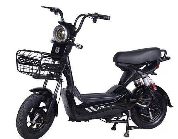 Scuter electric nou fara permis