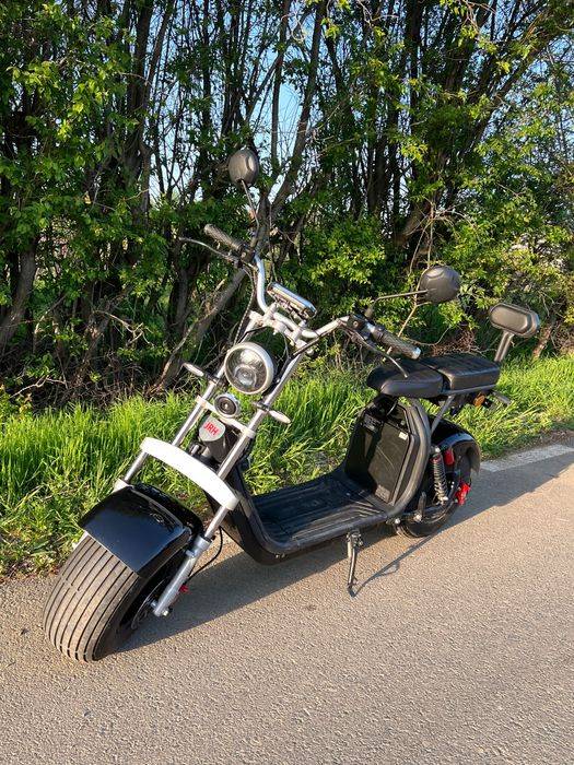 Vând Scuter electric 1500w cu garanție