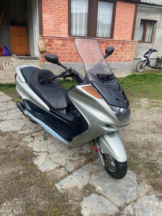 Yamaha Majesty 250cc