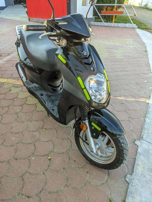 Scuter Sym 49 cm 4 timpi