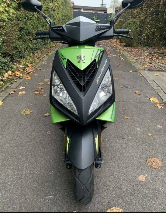 Vând urgent! Peugeot speedfight 3 - 45 km/h - 2 Takter