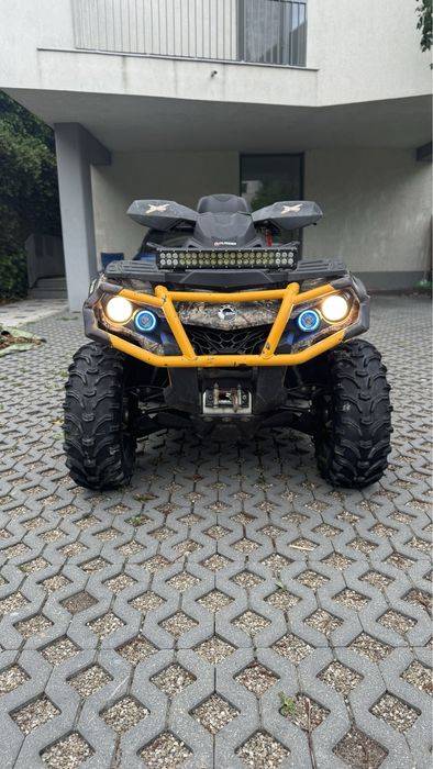 ATV Can-Am Outlander Max XT