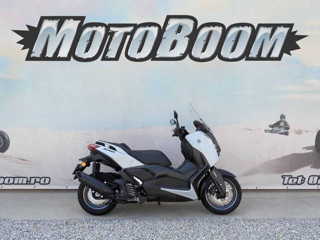 Scuter Yamaha XMAX 300 Tech Max+ 2025 | Rate | Leasing