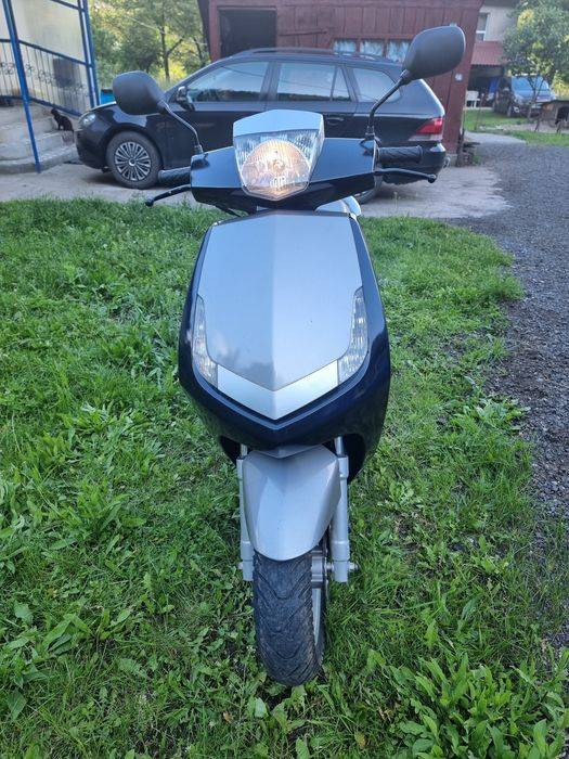 Scuter peugeot Vivacity