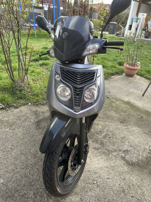 Keeway Outlook Sport