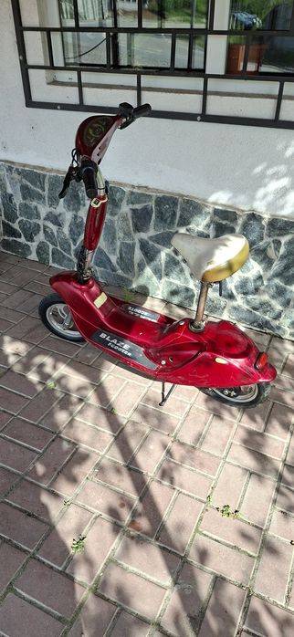 Vand Miniscuter electric