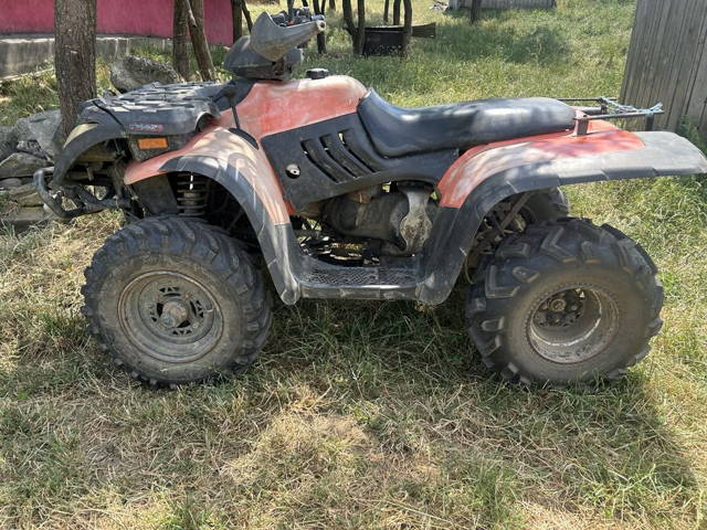 Atv linhai 300.