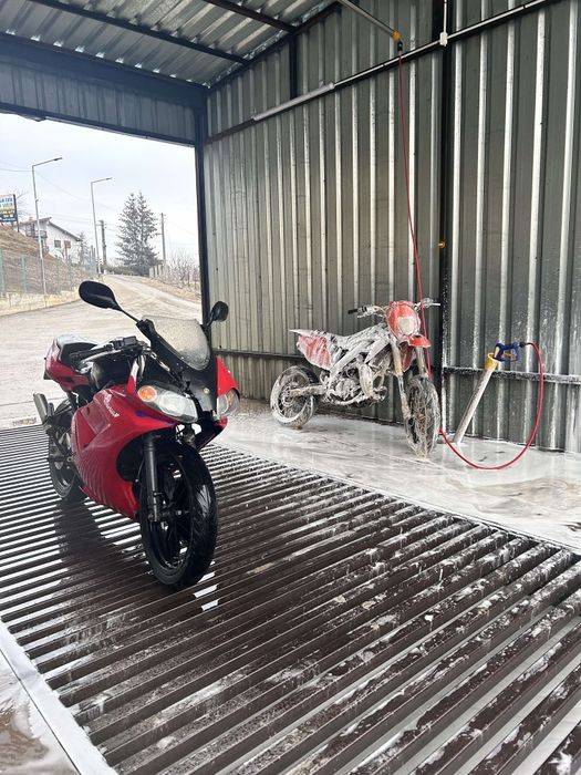 Vând sau schimb Yamaha TZR 50