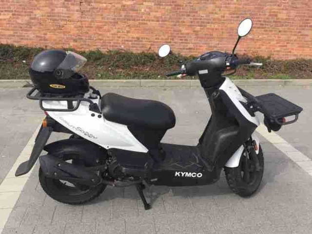 vand 5 scutere Kymco agility carry 49 cc