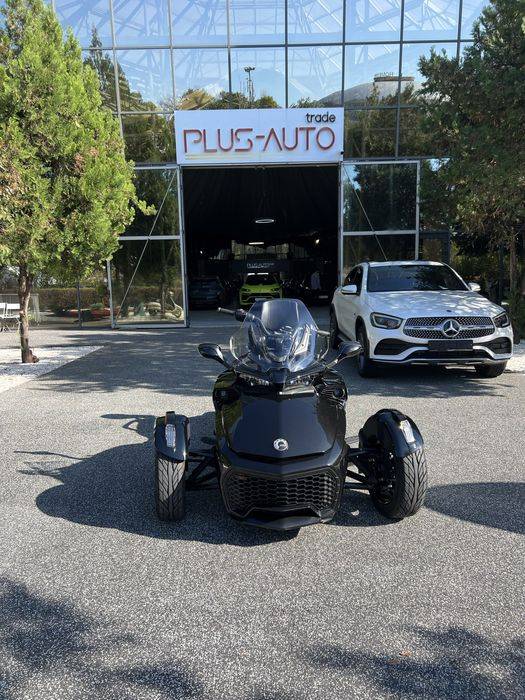 Can Am Spyder 2021