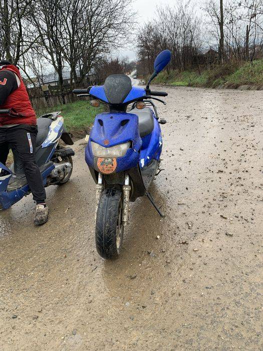 Vand scuter yamaha