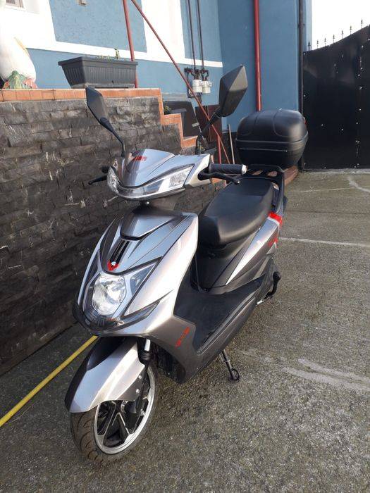 Scuter electric gt5 kuba