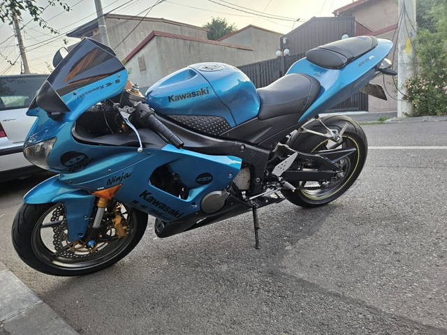 Kawasaki 636 2005