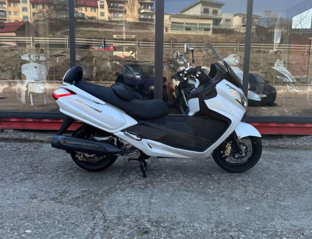 Scuter / Maxi - Scuter Sym Maxsym 400i cc