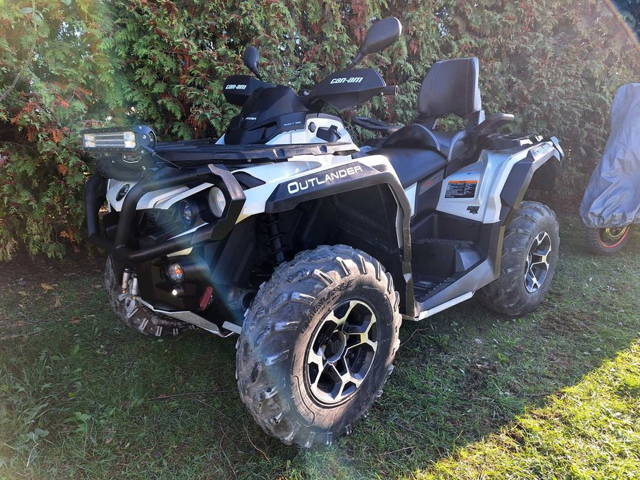 Can Am Outlander