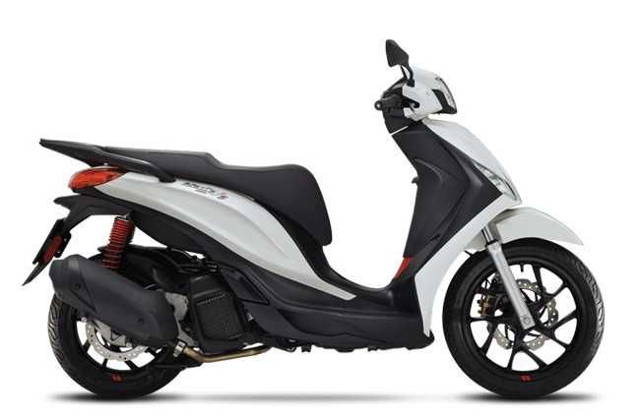 Scuter Piaggio Medley 125 S E5+ 2025 | Rate | Leasing