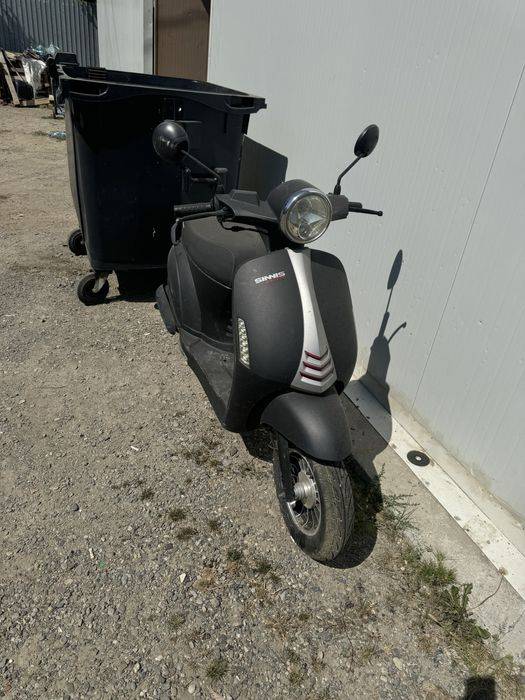 Moped nou nefolosit