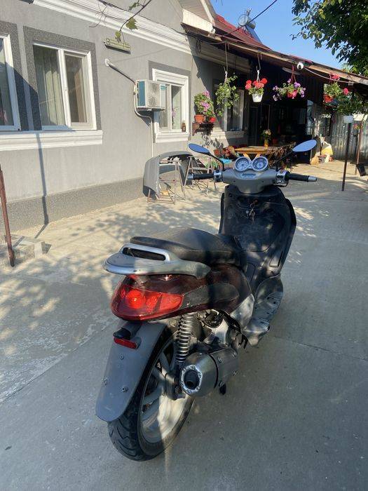 vand scuter piaggio beverly 250cc
