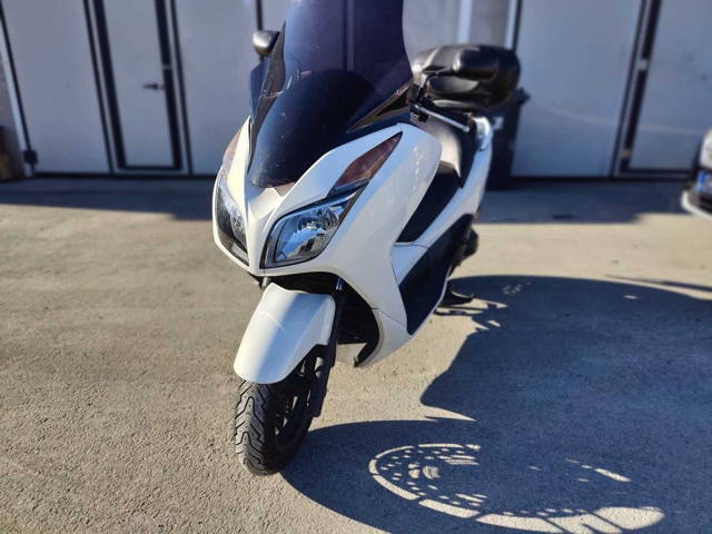 Scuter Honda Forza 300 2016