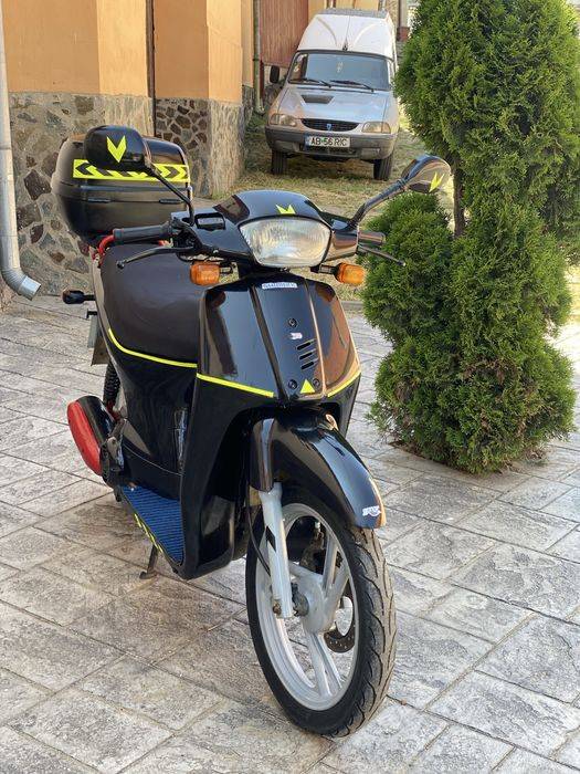 Scuter Honda Sh 50 recent adus din franta cu acte