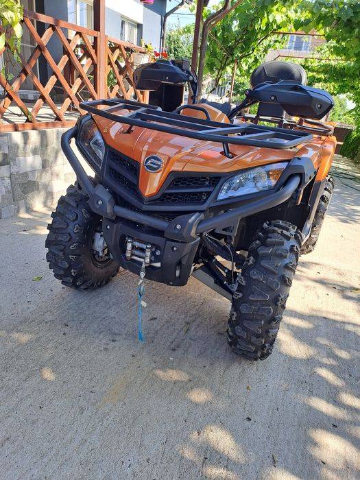 Vând cf moto 450l